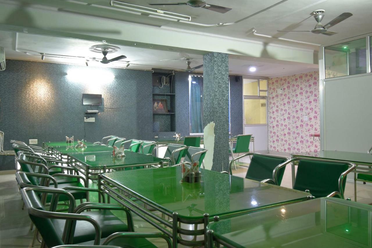 Fabhotel Golden Leaf I Jaipur Bagian luar foto